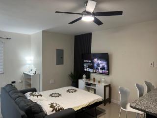 Mandeville luxury - 1