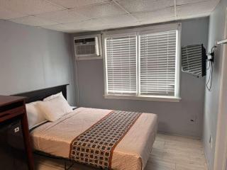 Hammock Inn & Suites North Beach Hotel - 8