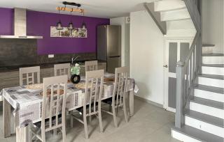 Cozy Home In Saint Germain Sur Ay With Wifi - 5