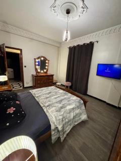ElegantHome Large Space, Jacuzzi & AC - 1
