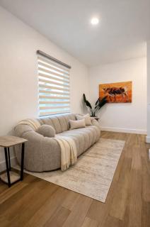 4 Bedroom House Downtown San Antonio Sleeps 12 Patio Walk to Riverwalk Alamodome Pet Friendly - 6