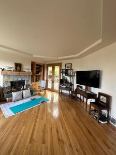Charming 2 beds 1 bath room good for business and vocation - 6