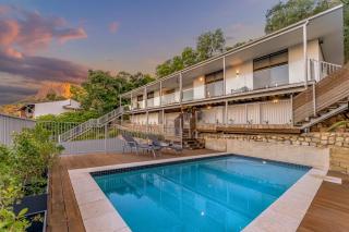 Casa Panorama Castle Hill - Pool, Views & Location - 0