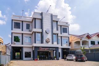 SANS Hotel Bobo Home Jambi - 5
