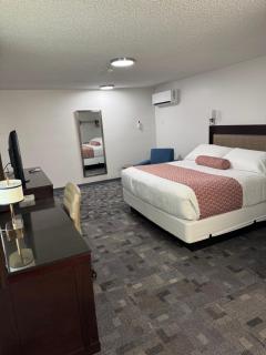 Gateway Inn - 9