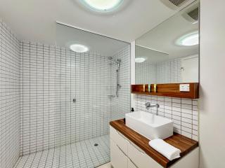 1 Bright Point Apartment 4204, 146 Sooning Street - 1