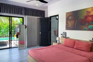 Chic 2BR Pool Villa @Rawai Beach Villa Florine - 6