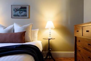 Late-Georgian Escape near Launceston - 1