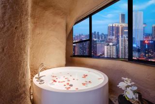 重庆千合智选高空酒店-解放碑洪崖洞店-Chongqing Qianhe Zhixuan High altitude Hotel - Monument to the People's Liberation Hongyadon - 2