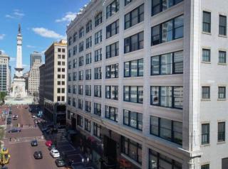 King Suite on The Circle by Convention Center - 4