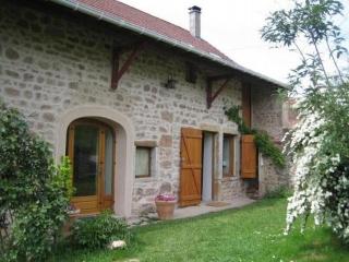 Gîte de Lavau, Fermette en pierre, 8 couchages - 2
