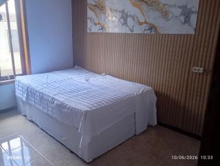 river cliff villa - 1