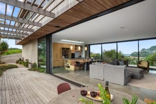 The Rise - Private Sauna, Sea & Mountain Views - 6