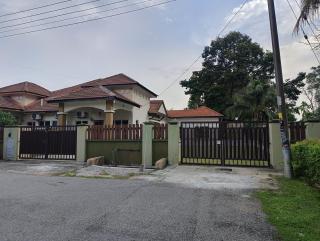 TTJ Pool Homestay - 7