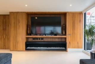 Sky High Luxury Penthouse - 7