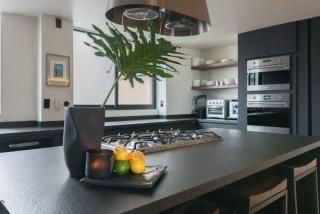Sky High Luxury Penthouse - 1