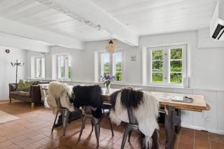 Peace And Nature In A Historic Holiday Home - 2