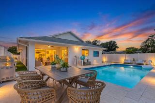 A Touch of Heaven • Heated Pool • Near Beach - 0