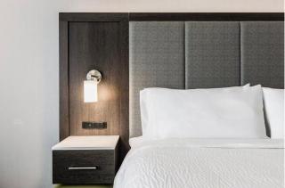 The Enclave EL DE Plaza Near IGI AIRPORT DELHI - 8