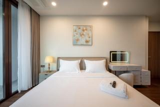 Metropole Thu Thiem Condo Apartment - 0
