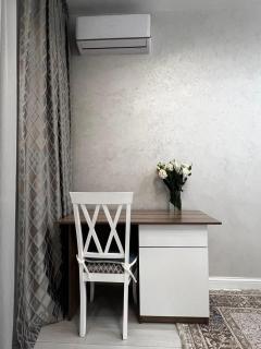 Quiet 1-Bedroom in Prestigious Almaty Area - 4