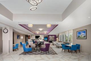 La Quinta by Wyndham Springfield IL - 1