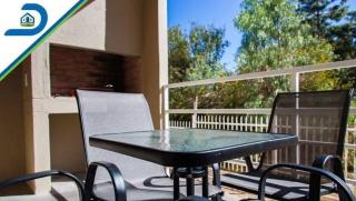 Damianos Eros Townhouse 2BR Near CBDFast WiFI - 2
