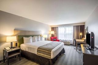 Country Inn & Suites by Radisson, Fond du Lac, WI - 1