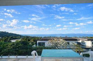 Skyline Seaview Villa - 3