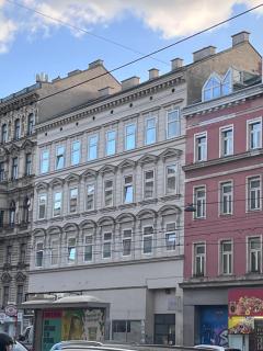 Bibi Family Apartment for 4 near Wien Hauptbahnhof and City centre - 1