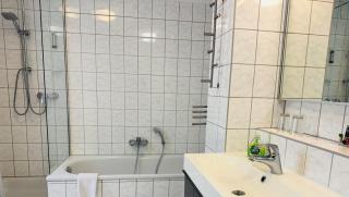 H&H Apartments im Herzen der Stadt in der Lange Strasse geräumig ruhig mit Küche und Esstisch - 4