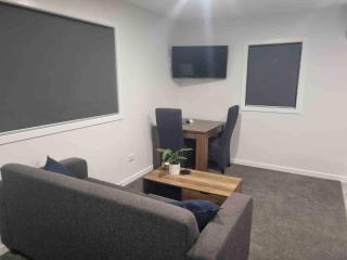 Warm & Cosy Studio with Spectacular Mountain Views - 1