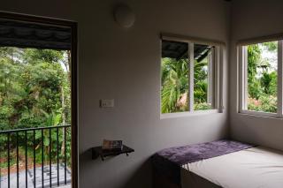 Private 2BHK-AC Estate stay with sunrise view - 5