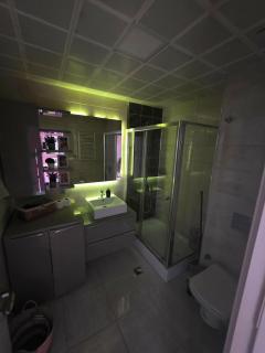 Skopje Sky City 37th, 33th, 28th,25th Floor Apartments with Pool & Spa & Fitness & Parking Including in Price - Skopje - 6