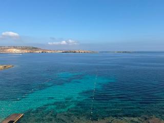 Ivory Suite seafront with views!- Fl 12 by Homely - 9