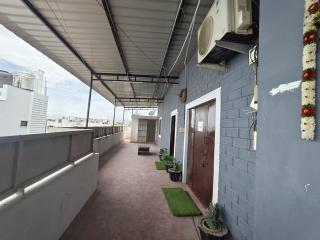 The DEN Stays home stay - 2