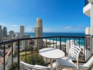 Spectacular Ocean Views Central Surfers Paradise - 0