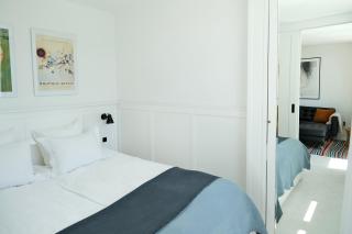 1 bedroom penthouse with large terrace in prime location - 9