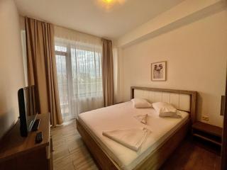 Summerlad Mamaia Beach - 5