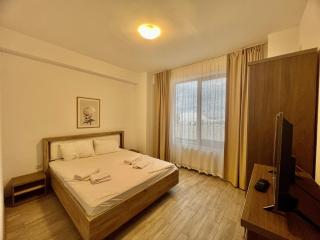 Summerlad Mamaia Beach - 4