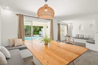 Villa Manoa - Tropical Retreat & Private Pool - 7