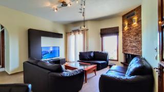 The Elysian at Nicopolis 3BR Suite with Indoor Whirlpool Tub - 8