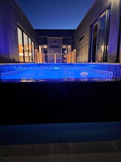 Luxurious Adult-Only Coastal Retreat in Yzerfontein - 9