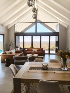 Luxurious Adult-Only Coastal Retreat in Yzerfontein - 6