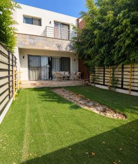 Hyde Park New Cairo Luxe Villa -3 bedroom- Family only - 1