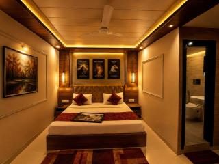 Bohra NH hotel Near Delhi igi Airport - 2