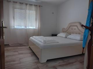Modern apartment in city center Shkoder - 7