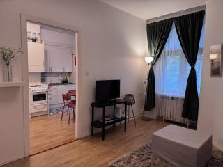 1BR Demure Design & Urban Living in Kamppi - 7