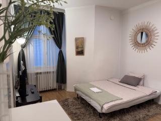 1BR Demure Design & Urban Living in Kamppi - 1