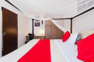 Chic City Apt with attached Private Bath 5km toUN - 5
